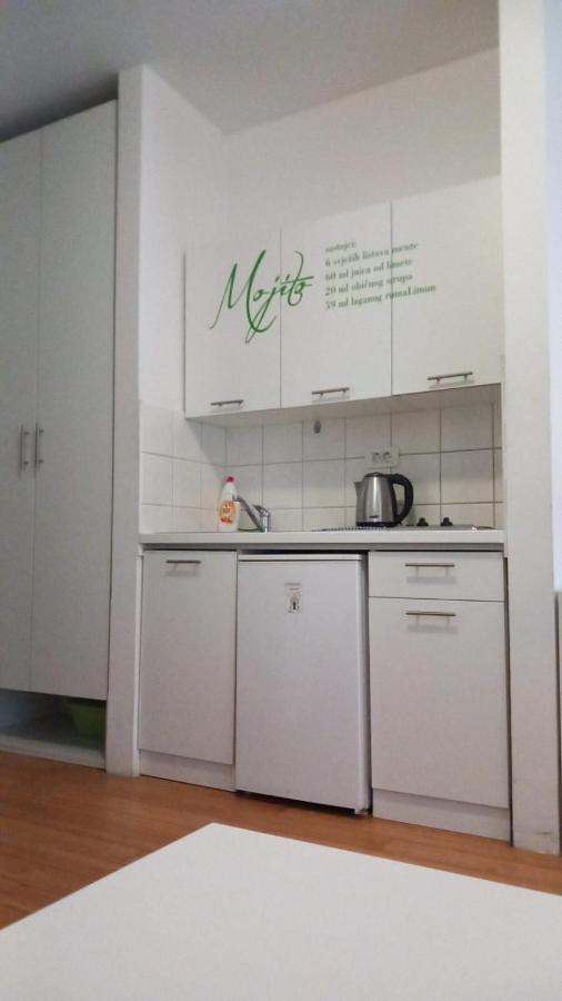 Apartment Megi โมสตาร์ ภายนอก รูปภาพ