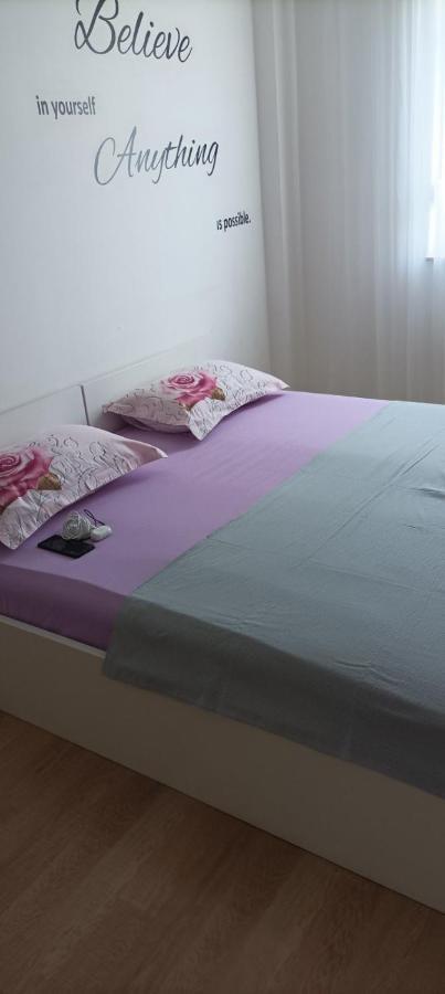 Apartment Megi โมสตาร์ ภายนอก รูปภาพ